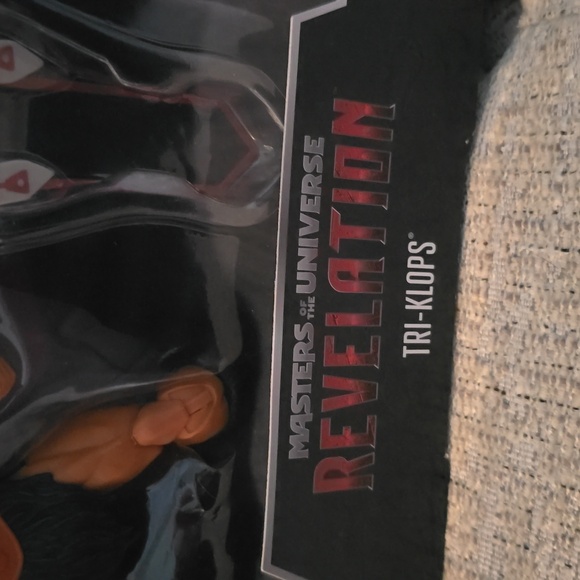 MASTERS OF THE UNIVERSE REVELATION TRI-KLOPS FIGURE - Picture 5 of 13